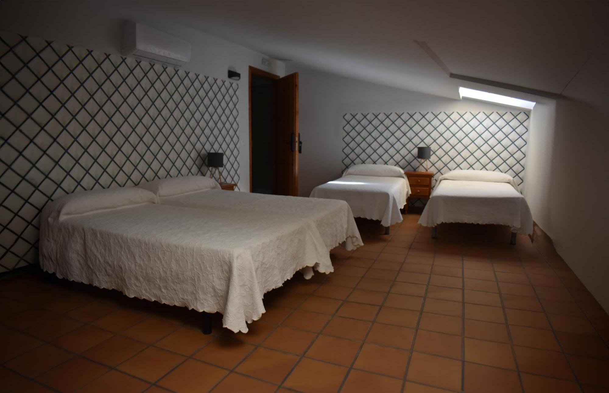 Hostal Altamira Guadalupe Guadalupe  Bagian luar foto